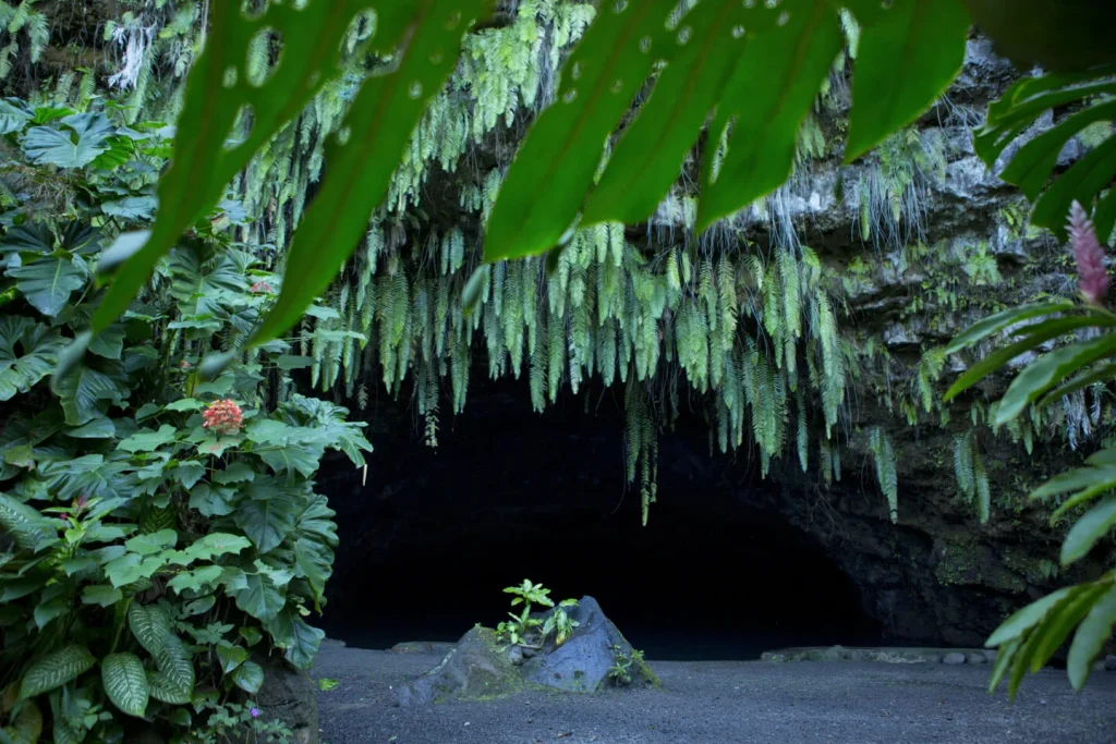 Grotte de Mara'a © Tahiti Tourisme