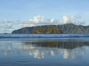 Vue sur la baie d'Atuona © Tahiti Tourisme